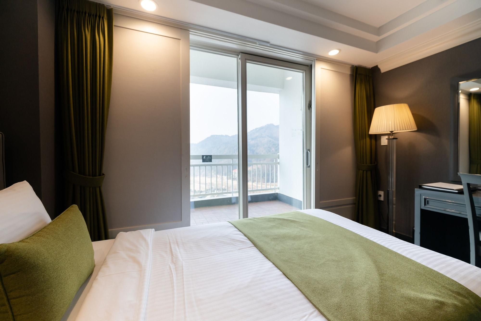 Kensington Hotel Pyeongchang Exterior foto